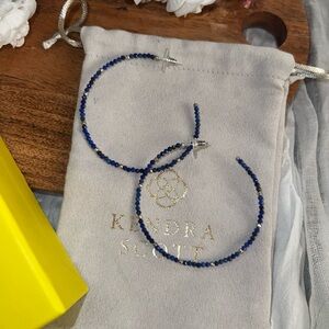 Kendra Scott Navy and Scarlet Silver Beaded Hoops Like NEW